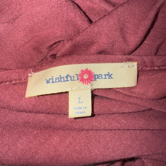 Wishful Park crocheted lace cold shoulder top EUC size L - Picture 4 of 7